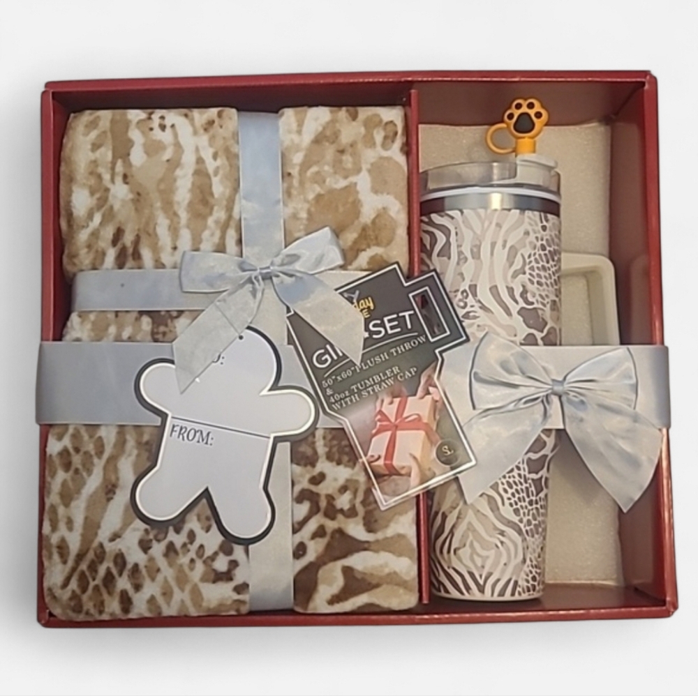 40 oz Tumbler & Plush Cheetah Animal Print Throw 2-Piece Set